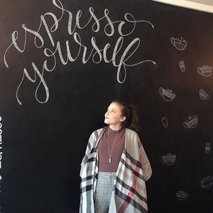 Meet your Posher, Fiona